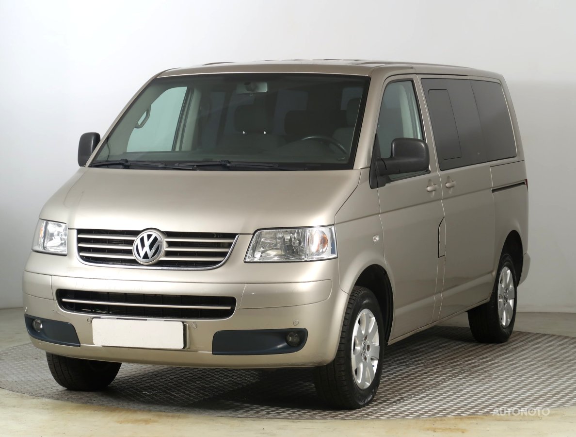 Volkswagen Multivan, 2006 - pohled č. 3