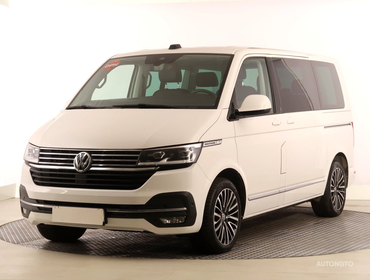 Volkswagen Multivan, 2022 - pohled č. 3