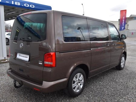 Volkswagen Multivan, 2010 - pohled č. 3