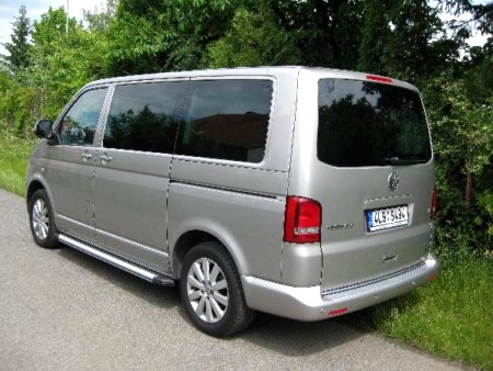 Volkswagen Multivan, 2010 - pohled č. 3