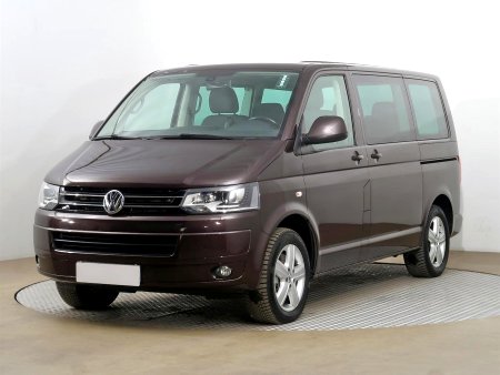 Volkswagen Multivan, 2015 - pohled č. 3