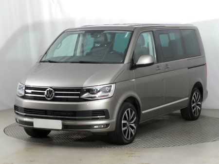 Volkswagen Multivan, 2018 - pohled č. 3