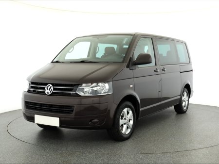 Volkswagen Multivan, 2012 - pohled č. 3