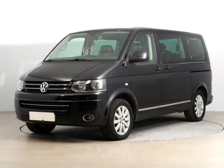 Volkswagen Multivan, 2011 - pohled č. 3