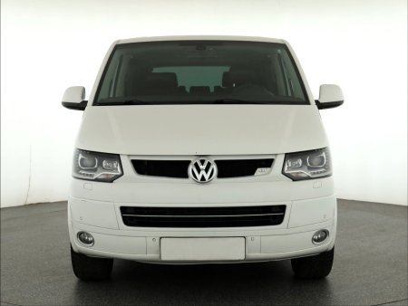 Volkswagen Multivan, 2012 - pohled č. 2