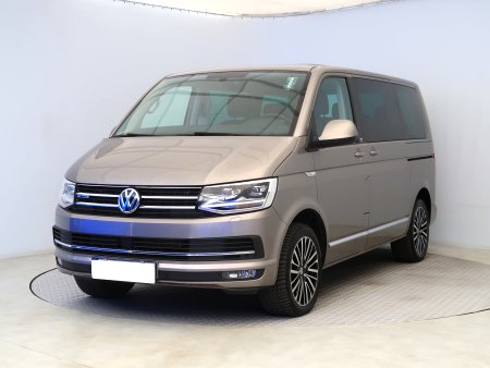 Volkswagen Multivan, 2018 - pohled č. 3