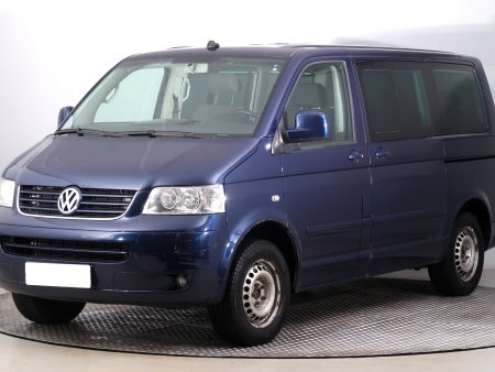 Volkswagen Multivan, 2003 - pohled č. 3