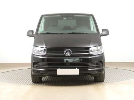 Volkswagen Multivan, 2016 - pohled č. 2