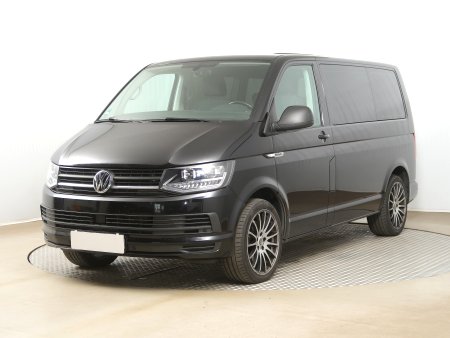 Volkswagen Multivan, 2016 - pohled č. 3