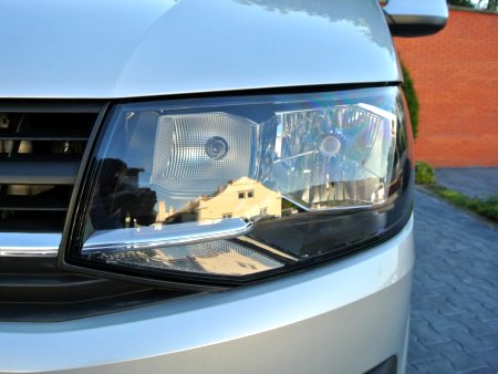 Volkswagen Multivan, 2016 - pohled č. 9