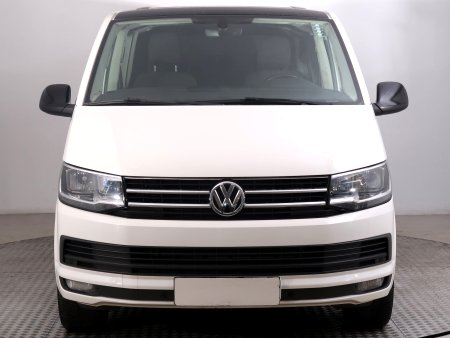 Volkswagen Multivan, 2015 - pohled č. 2