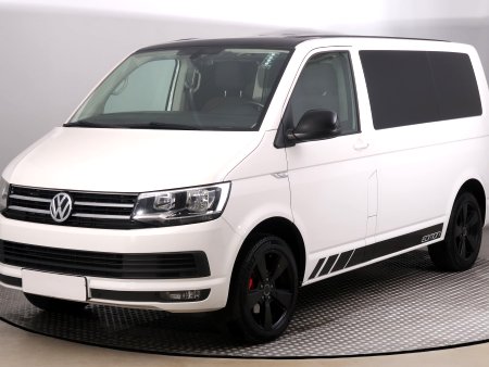 Volkswagen Multivan, 2015 - pohled č. 3