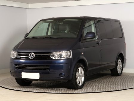 Volkswagen Multivan, 2014 - pohled č. 3