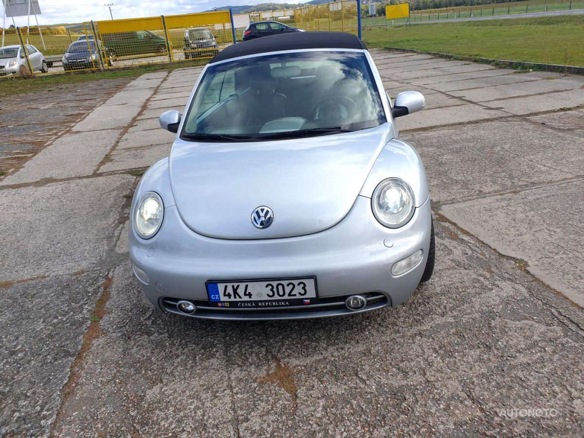 Volkswagen NEW BEETLE CABRIO, 2004 - celkový pohled