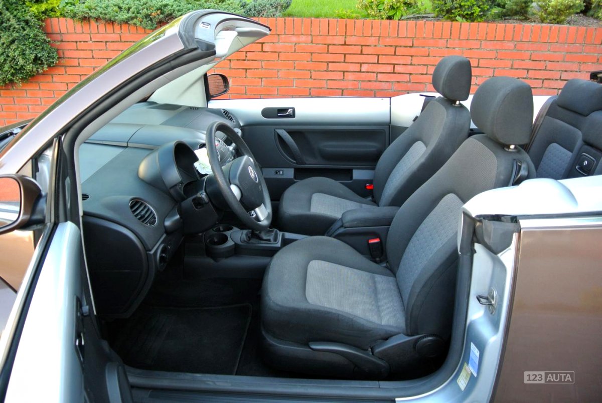 Volkswagen New Beetle, 2007 - pohled č. 12