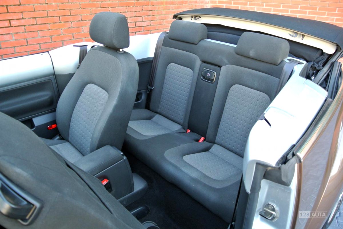 Volkswagen New Beetle, 2007 - pohled č. 13