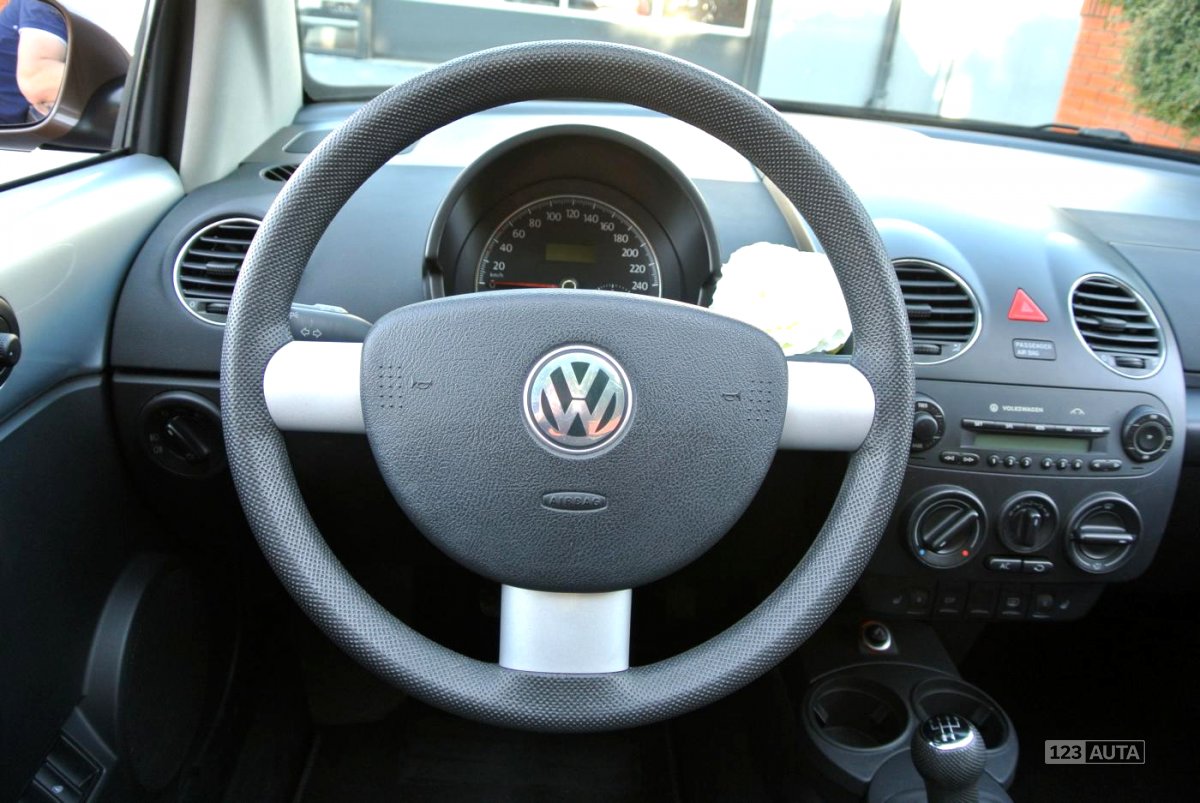 Volkswagen New Beetle, 2007 - pohled č. 14
