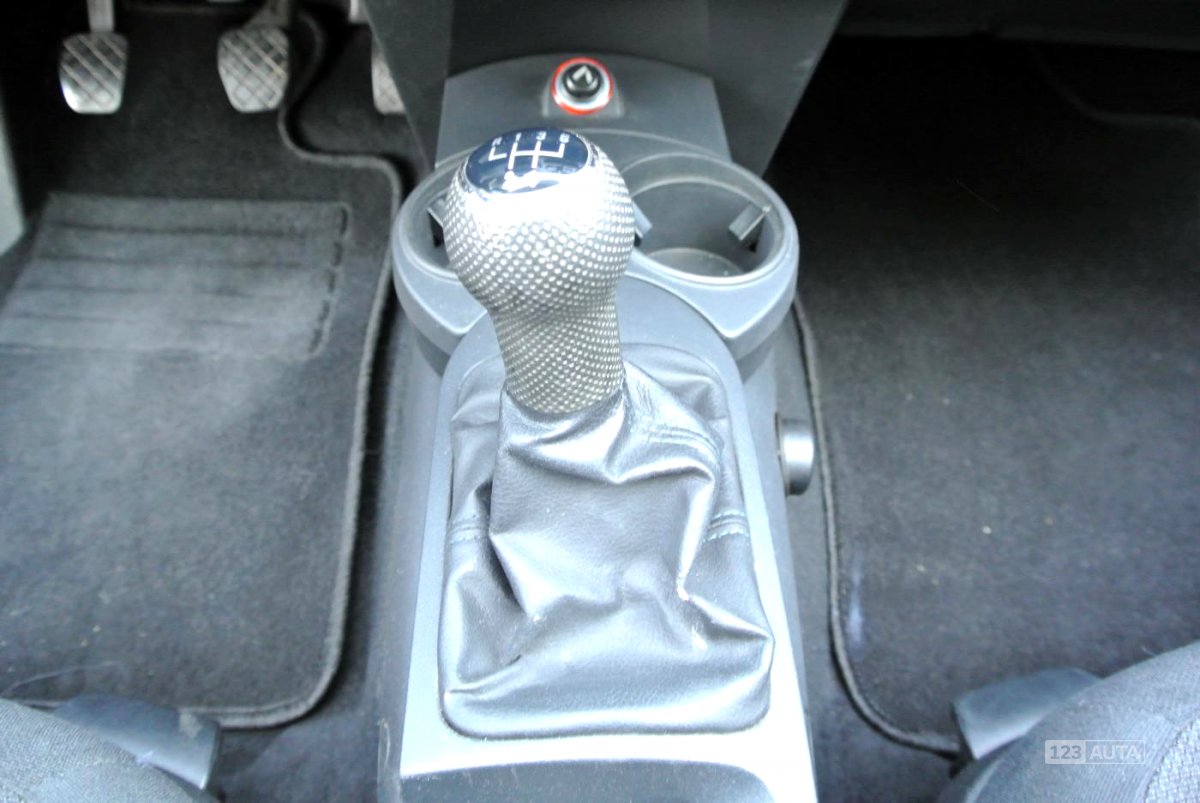 Volkswagen New Beetle, 2007 - pohled č. 17