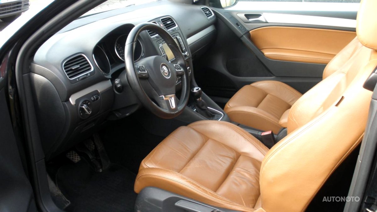 Volkswagen New Beetle, 1998 - pohled č. 3