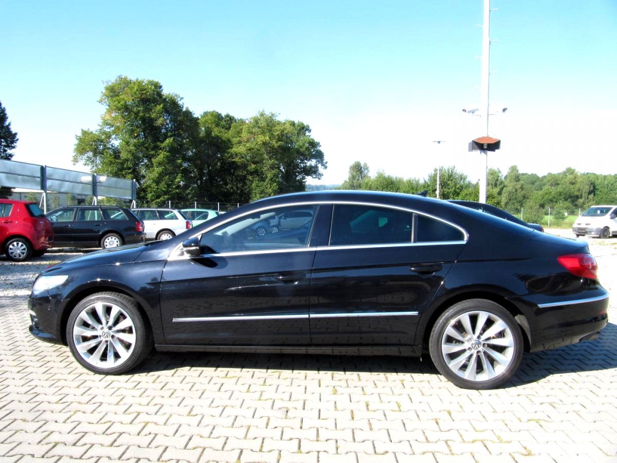 Volkswagen Passat CC, 2010 - pohled č. 4