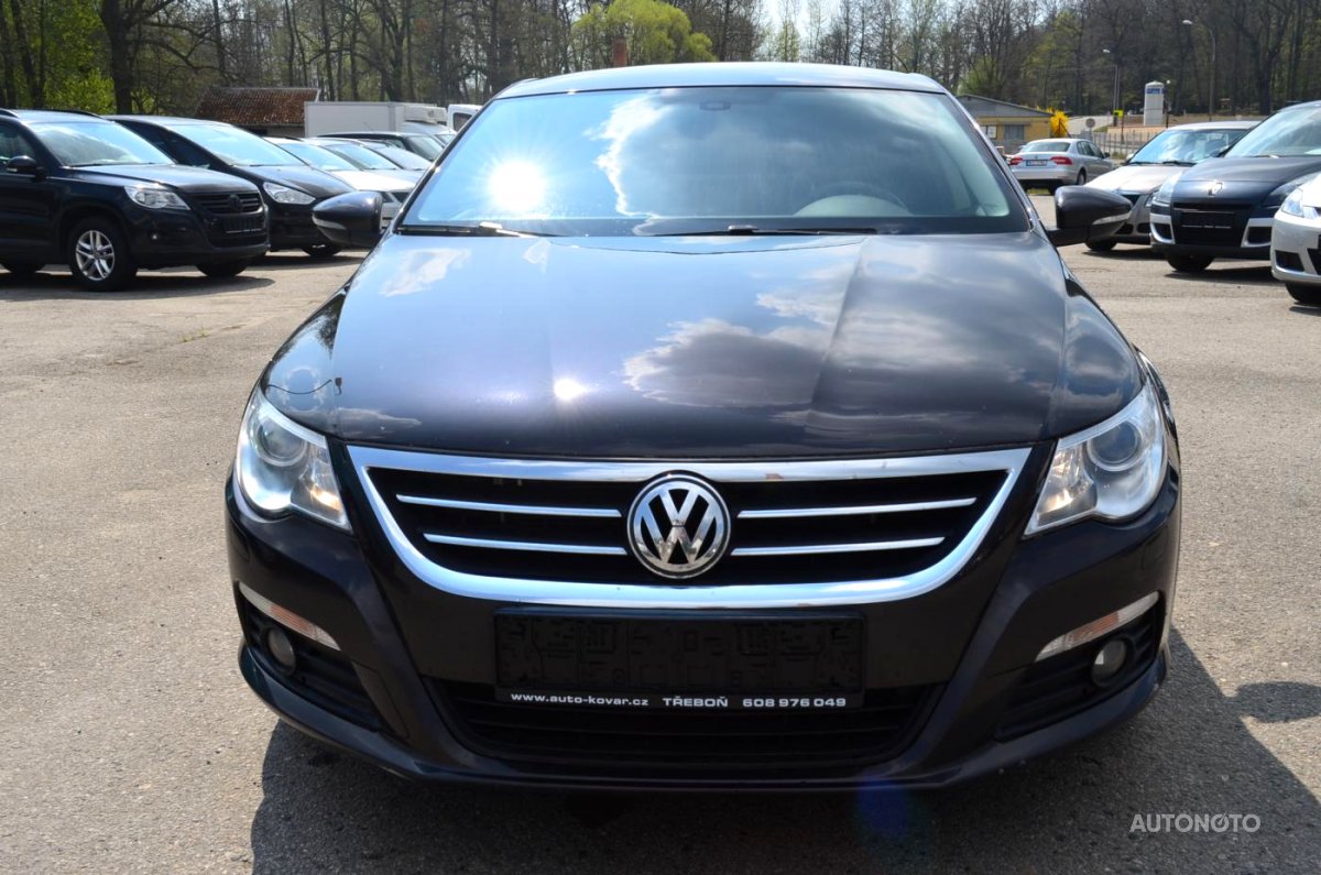 Volkswagen Passat CC, 2010 - pohled č. 4