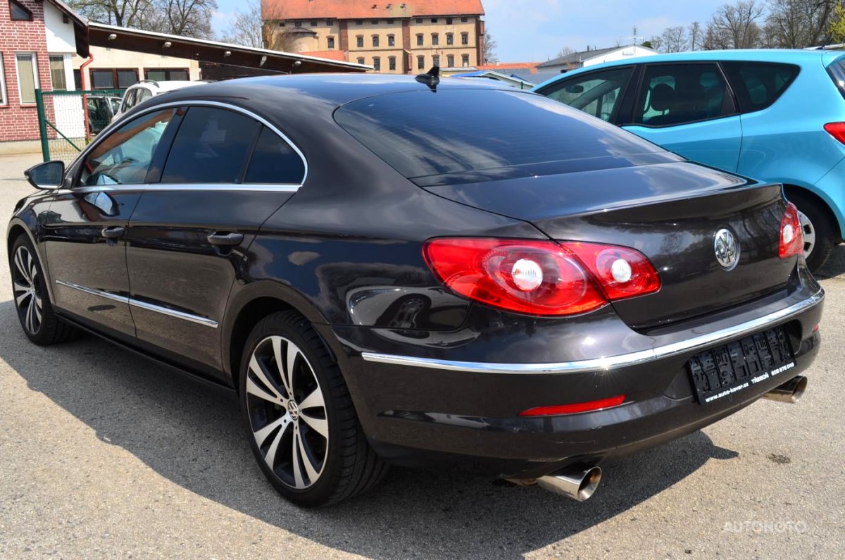 Volkswagen Passat CC, 2010 - pohled č. 6