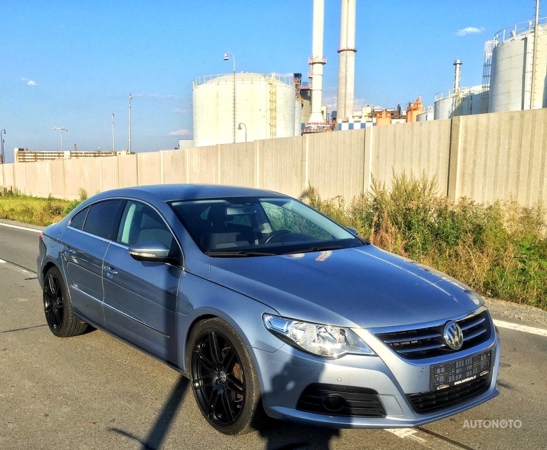 Volkswagen Passat CC, 2009 - celkový pohled