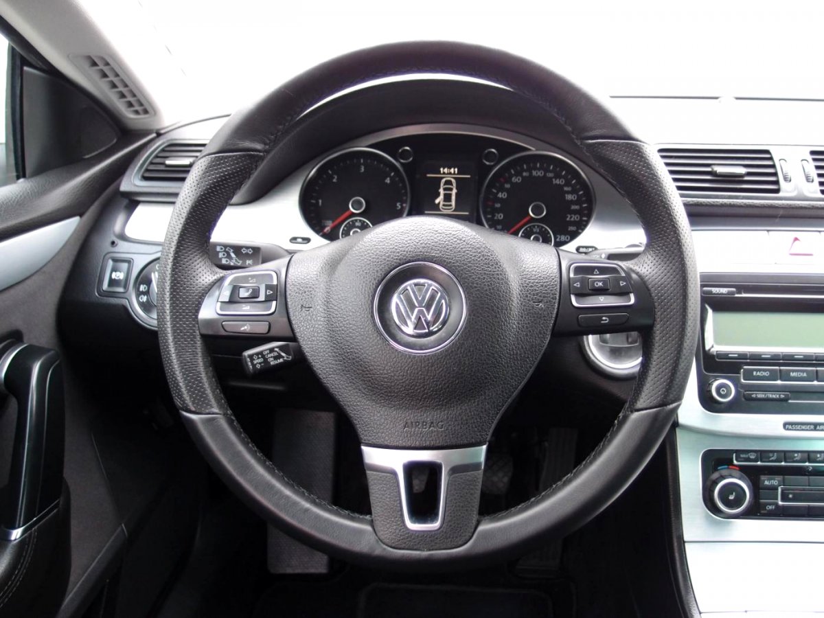 Volkswagen Passat CC, 2010 - pohled č. 15