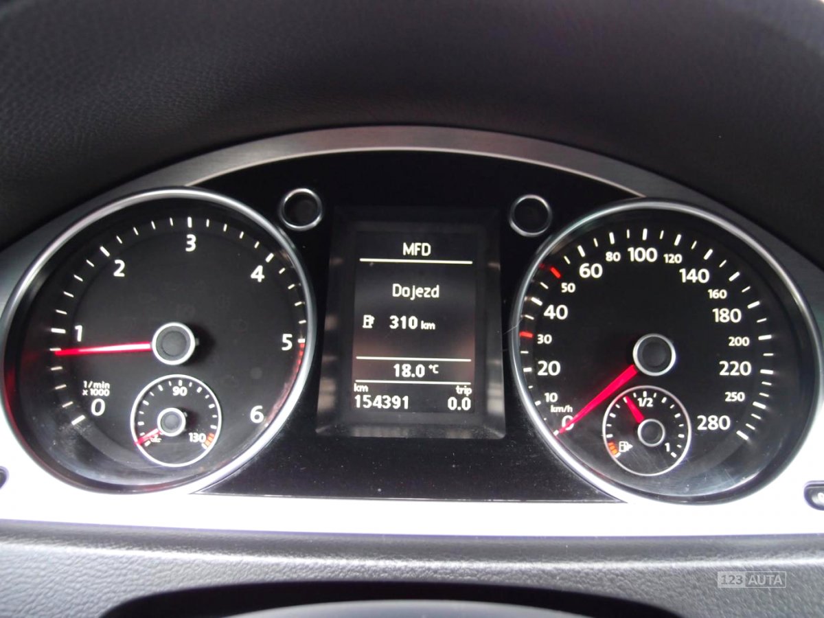 Volkswagen Passat CC, 2010 - pohled č. 16