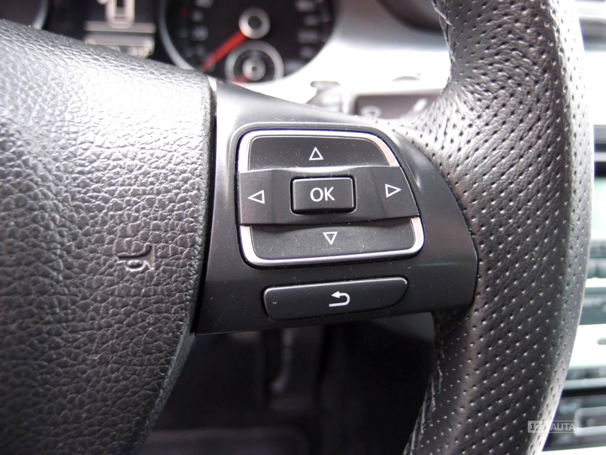 Volkswagen Passat CC, 2010 - pohled č. 23