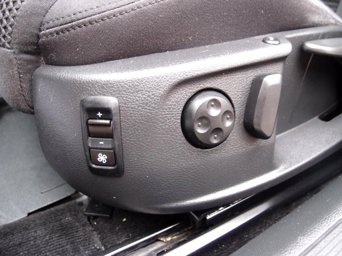 Volkswagen Passat CC, 2010 - pohled č. 25