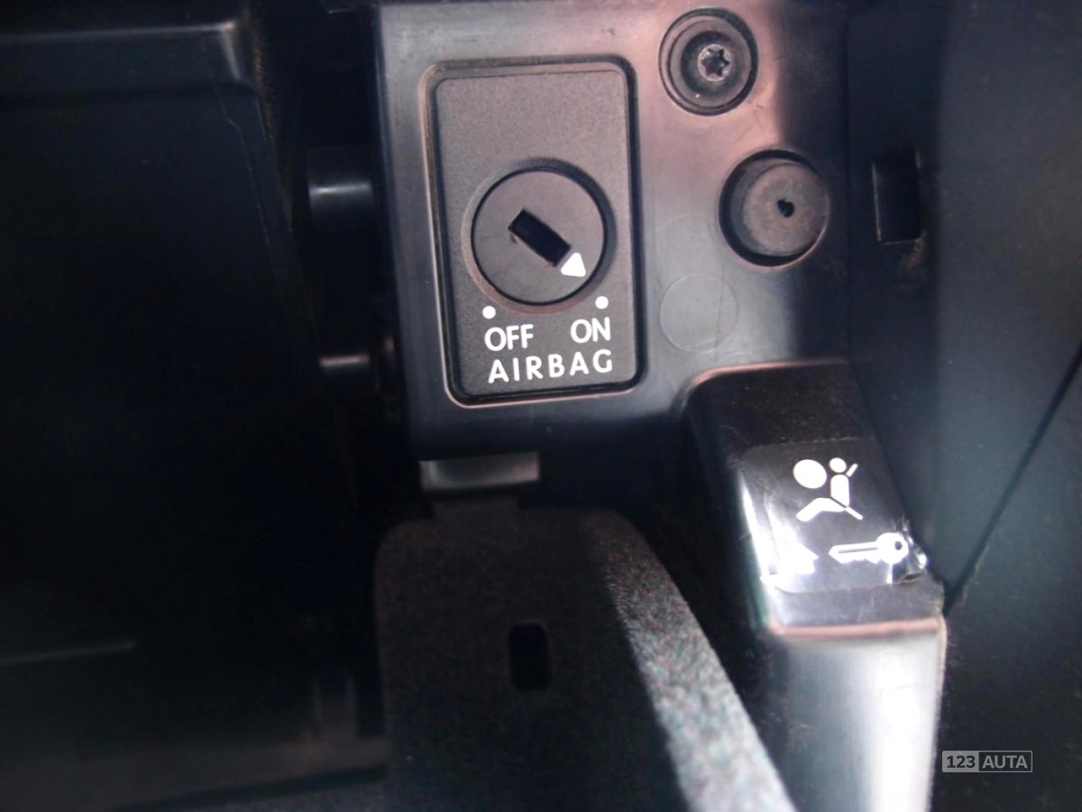 Volkswagen Passat CC, 2010 - pohled č. 27