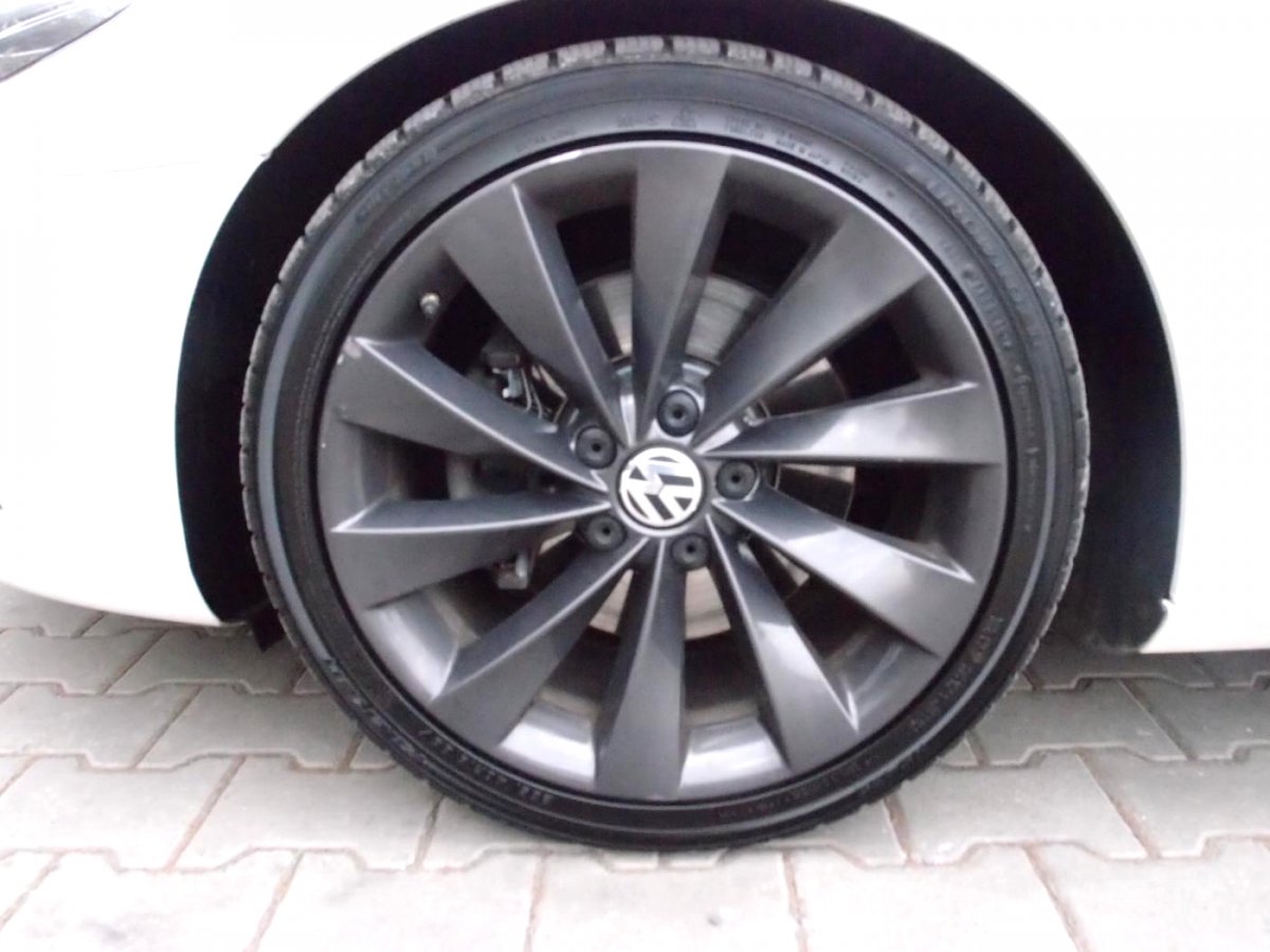 Volkswagen Passat CC, 2010 - pohled č. 9