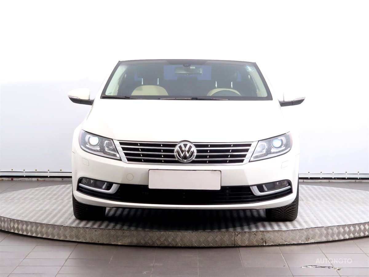 Volkswagen Passat CC, 2012 - pohled č. 2