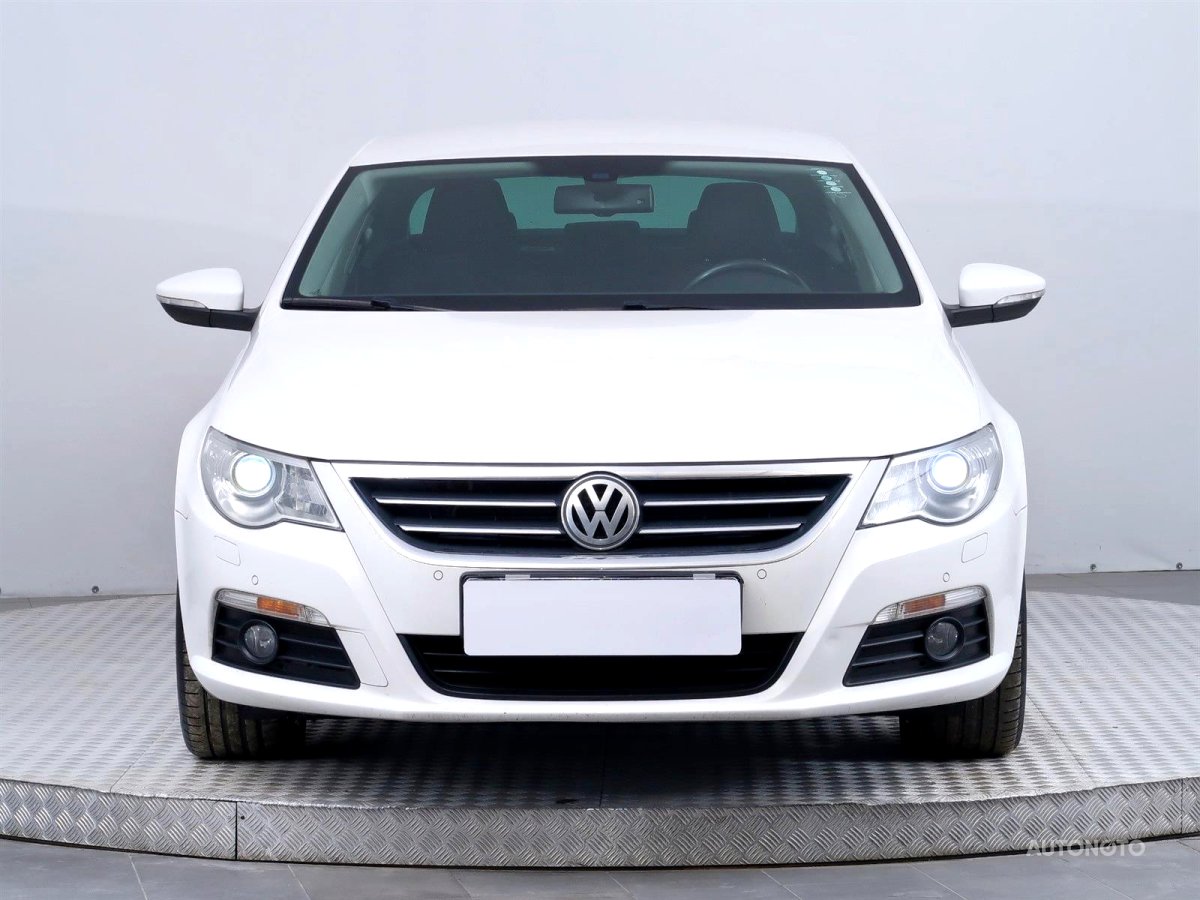 Volkswagen Passat CC, 2010 - pohled č. 2