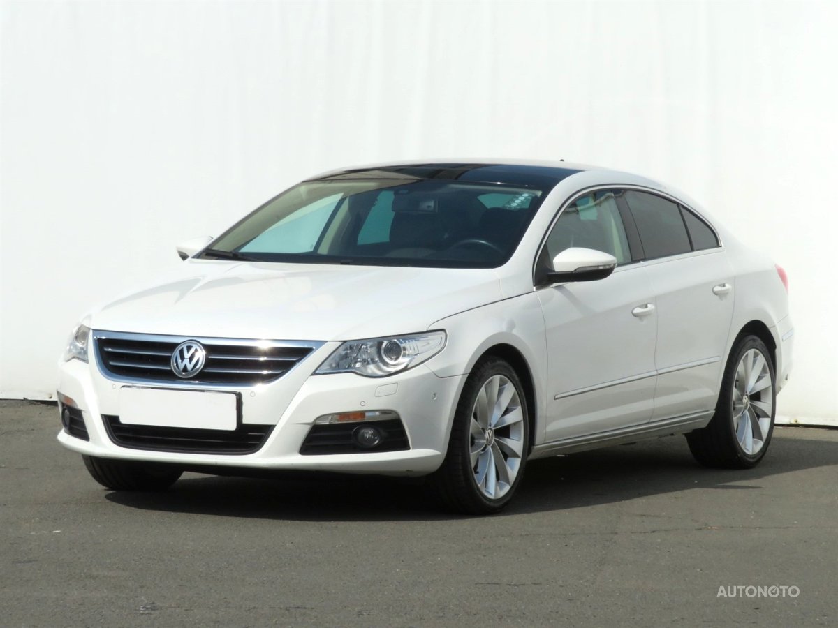 Volkswagen Passat CC, 2011 - pohled č. 3