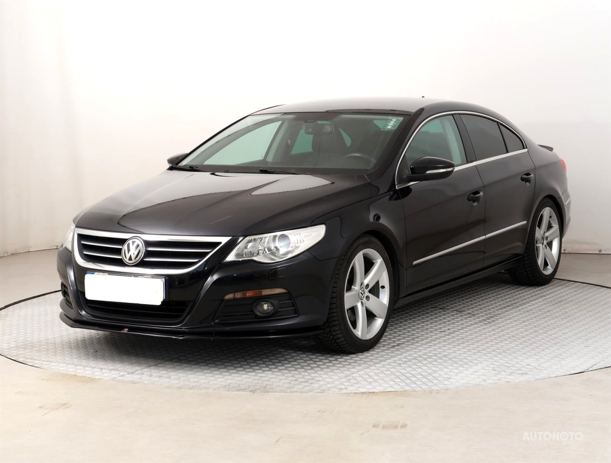 Volkswagen Passat CC, 2011 - pohled č. 3