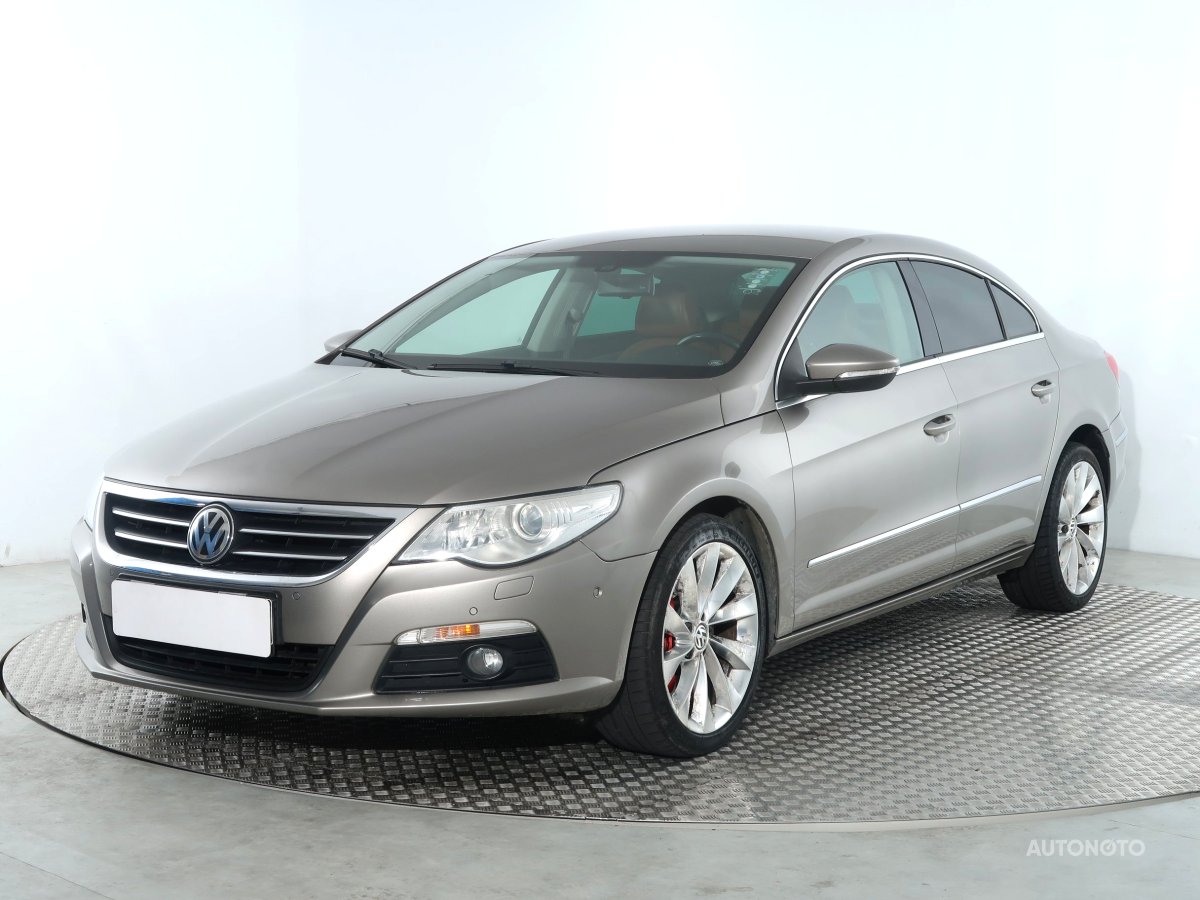 Volkswagen Passat CC, 2009 - pohled č. 3