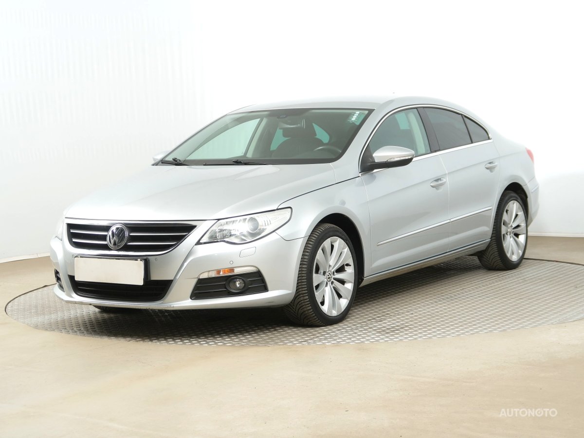Volkswagen Passat CC, 2012 - pohled č. 3
