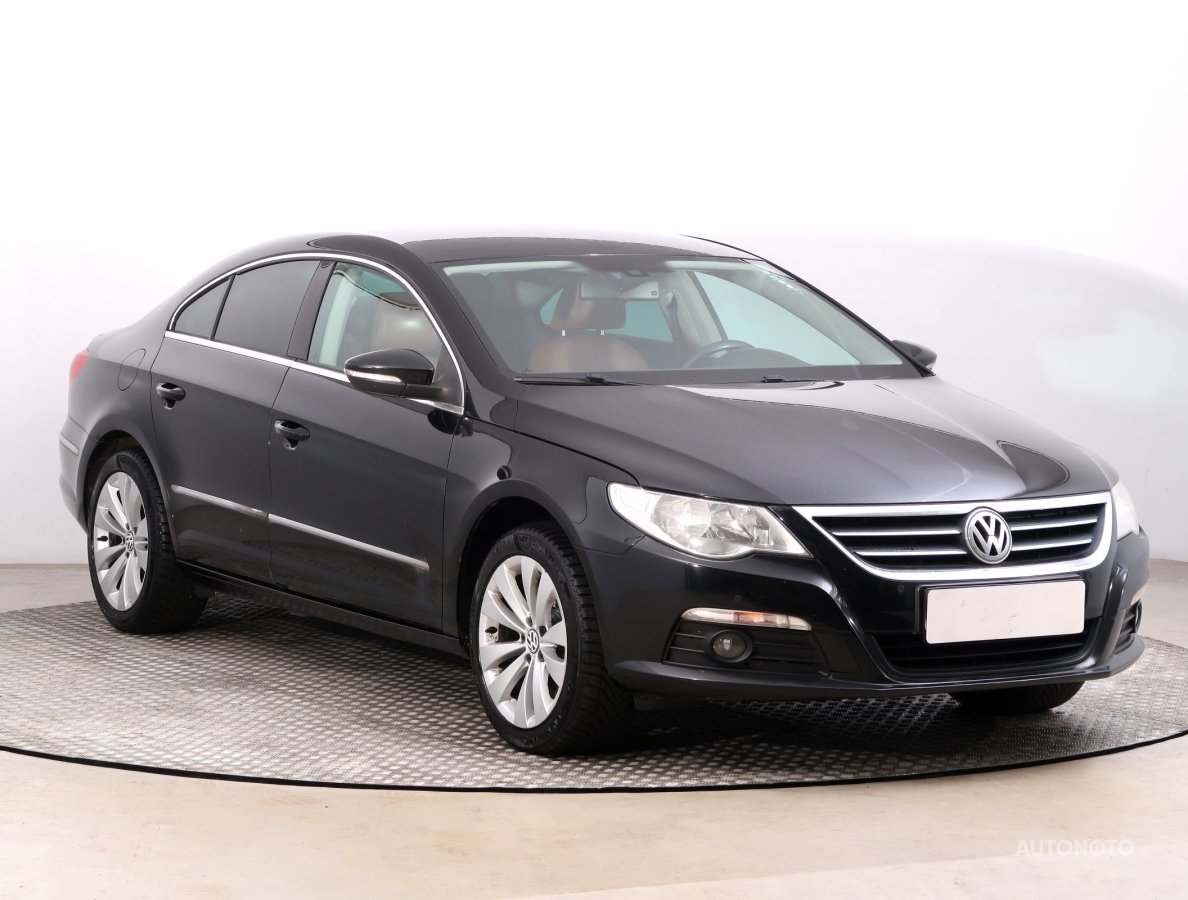 Volkswagen Passat CC, 2010 - pohled č. 1