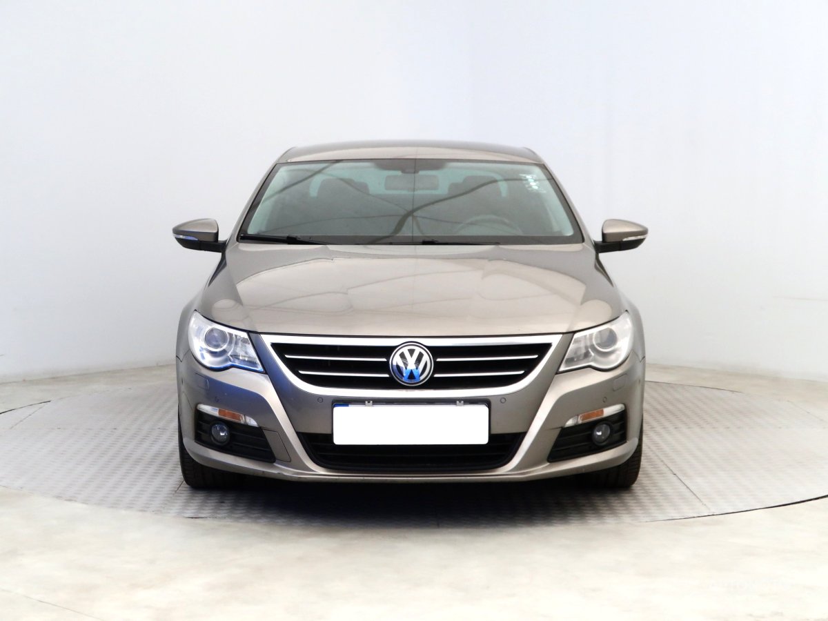 Volkswagen Passat CC, 2010 - pohled č. 2