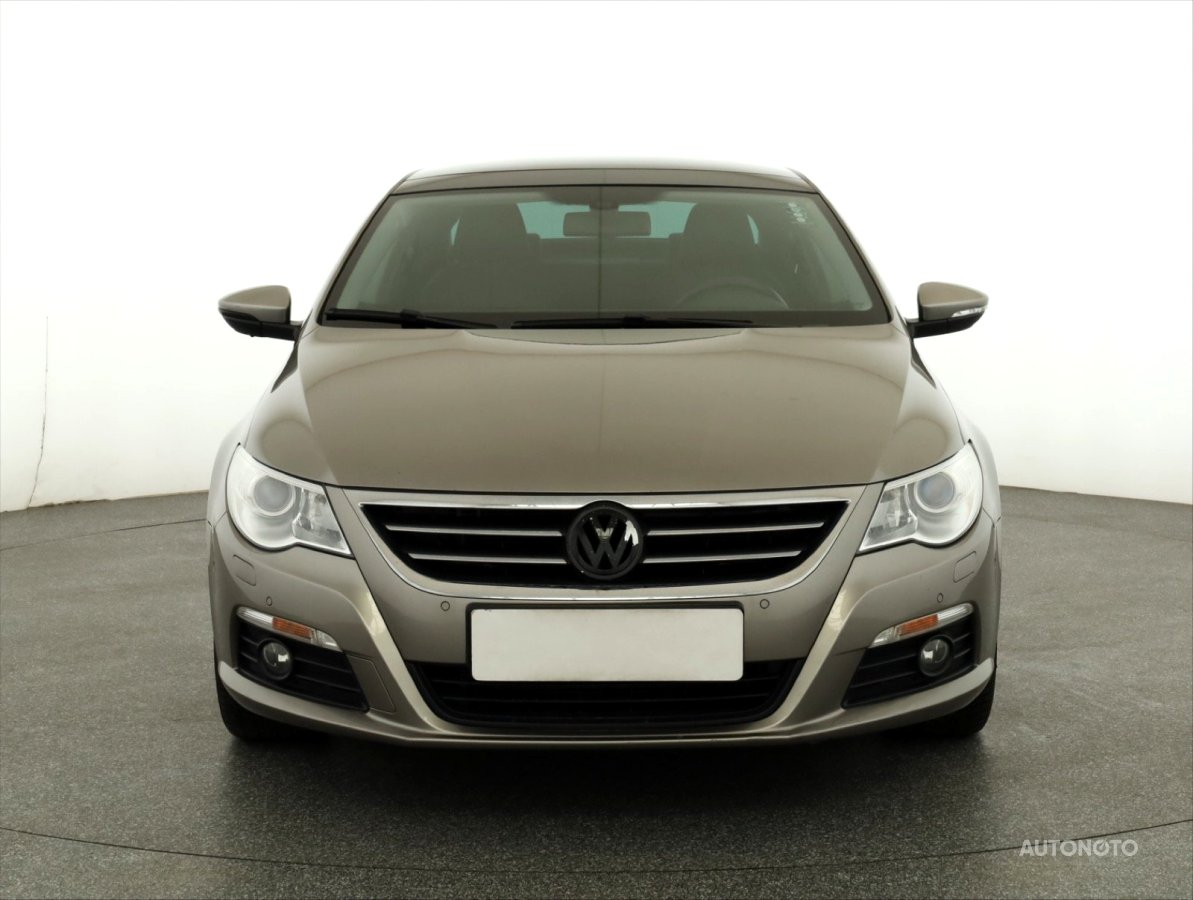 Volkswagen Passat CC, 2010 - pohled č. 2