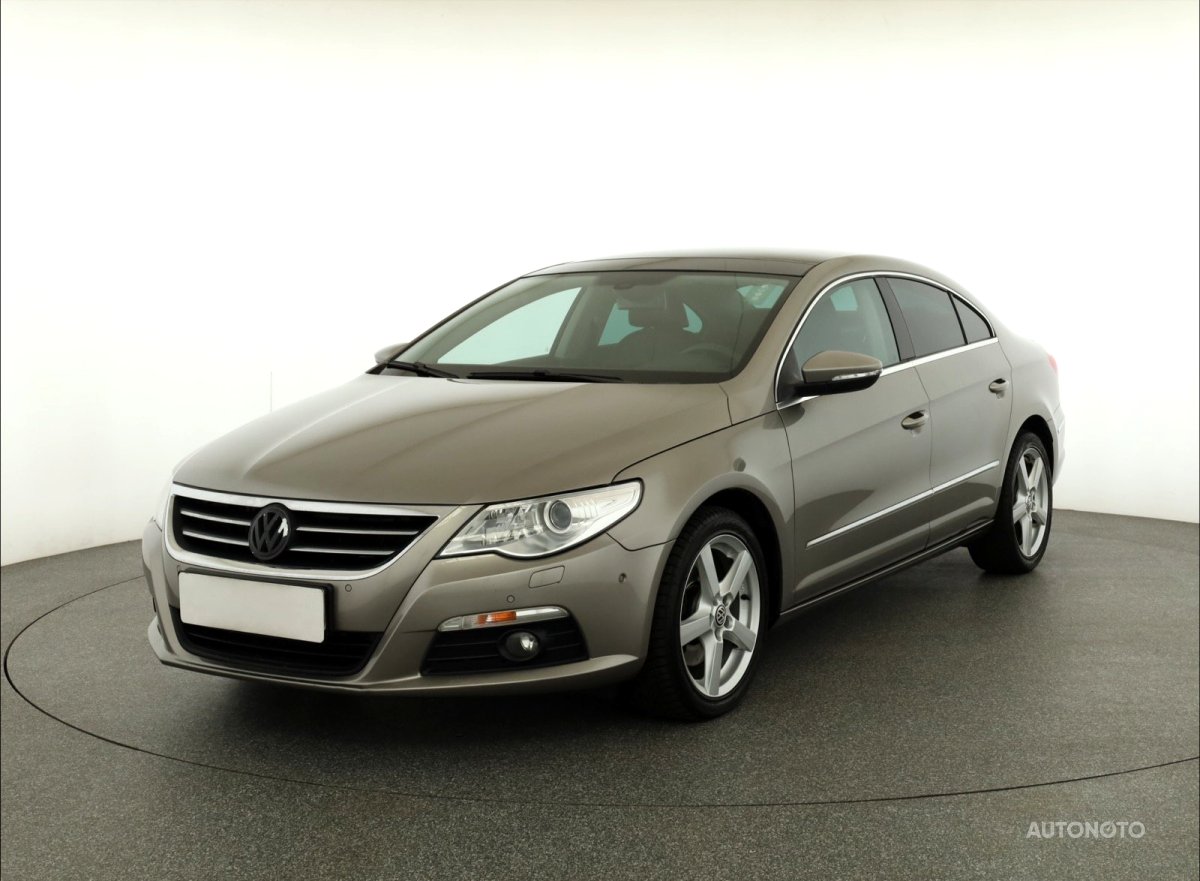 Volkswagen Passat CC, 2010 - pohled č. 3