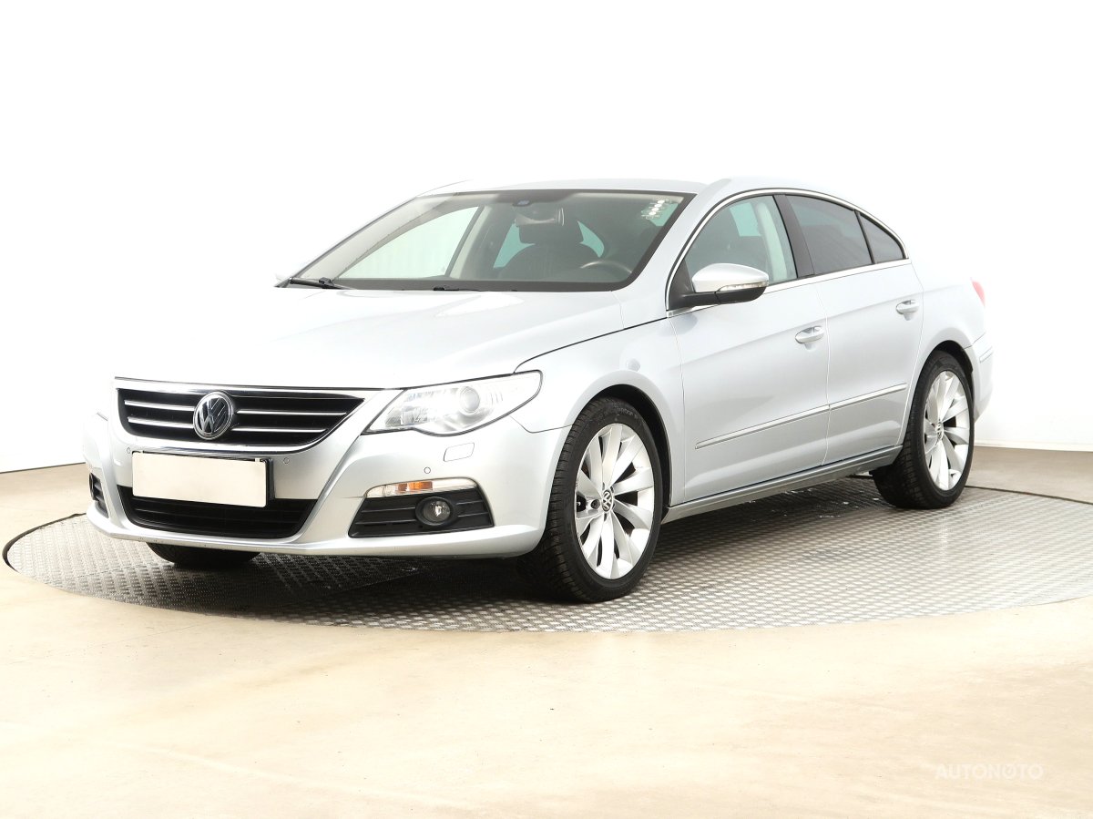 Volkswagen Passat CC, 2011 - pohled č. 3