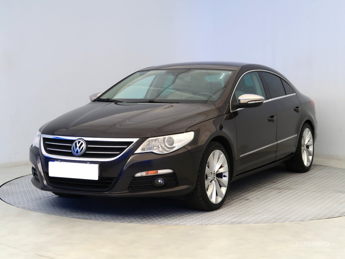 Volkswagen Passat CC, 2010 - pohled č. 3