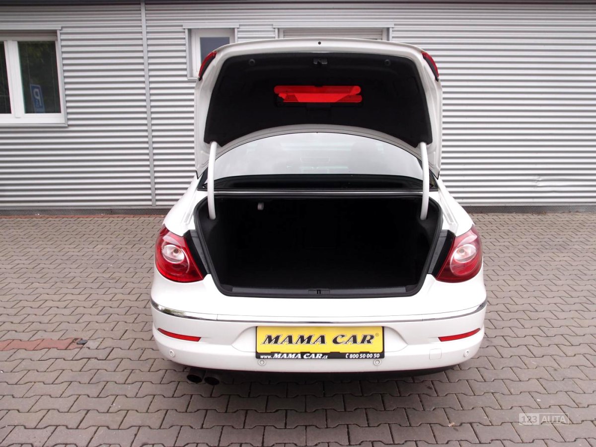 Volkswagen Passat CC, 2011 - pohled č. 12