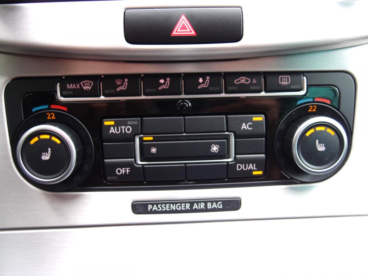 Volkswagen Passat CC, 2011 - pohled č. 20