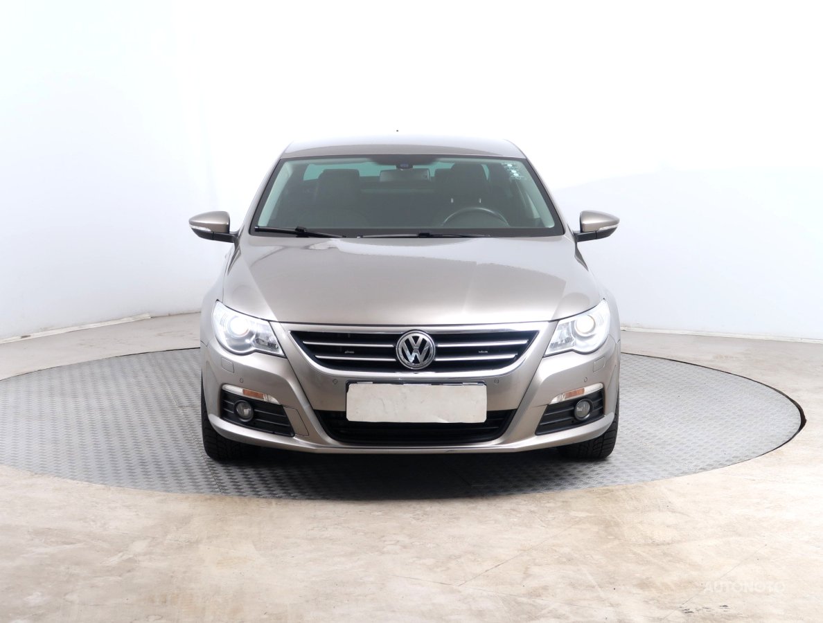 Volkswagen Passat CC, 2010 - pohled č. 2