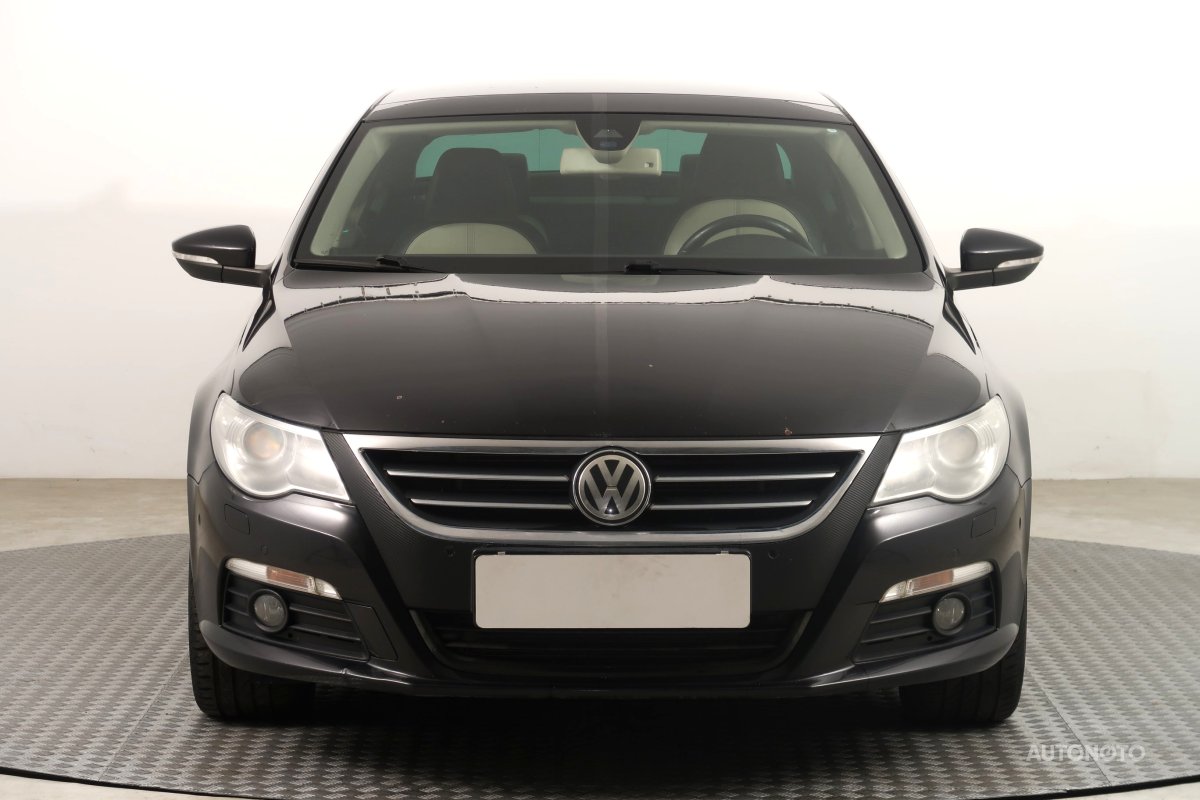Volkswagen Passat CC, 2010 - pohled č. 2