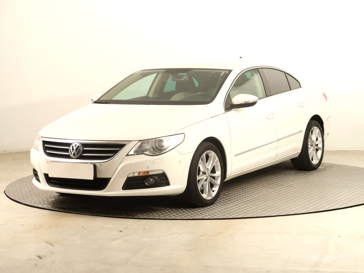 Volkswagen Passat CC, 2011 - pohled č. 3